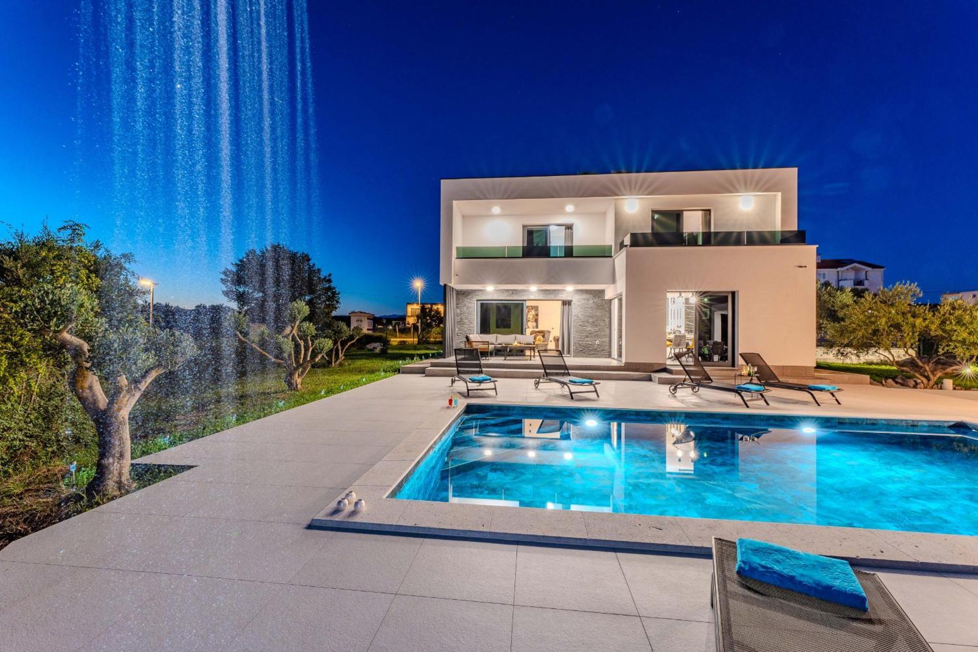 Garoful Zadarvillas * Sukošan